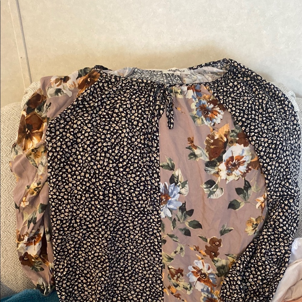 Floral Patchwork Tunic Top haptics